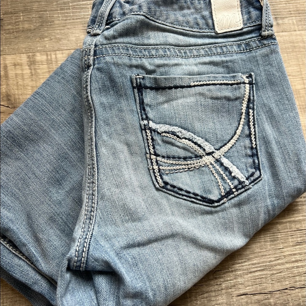 Maurice’s brand capris, size 9/10.